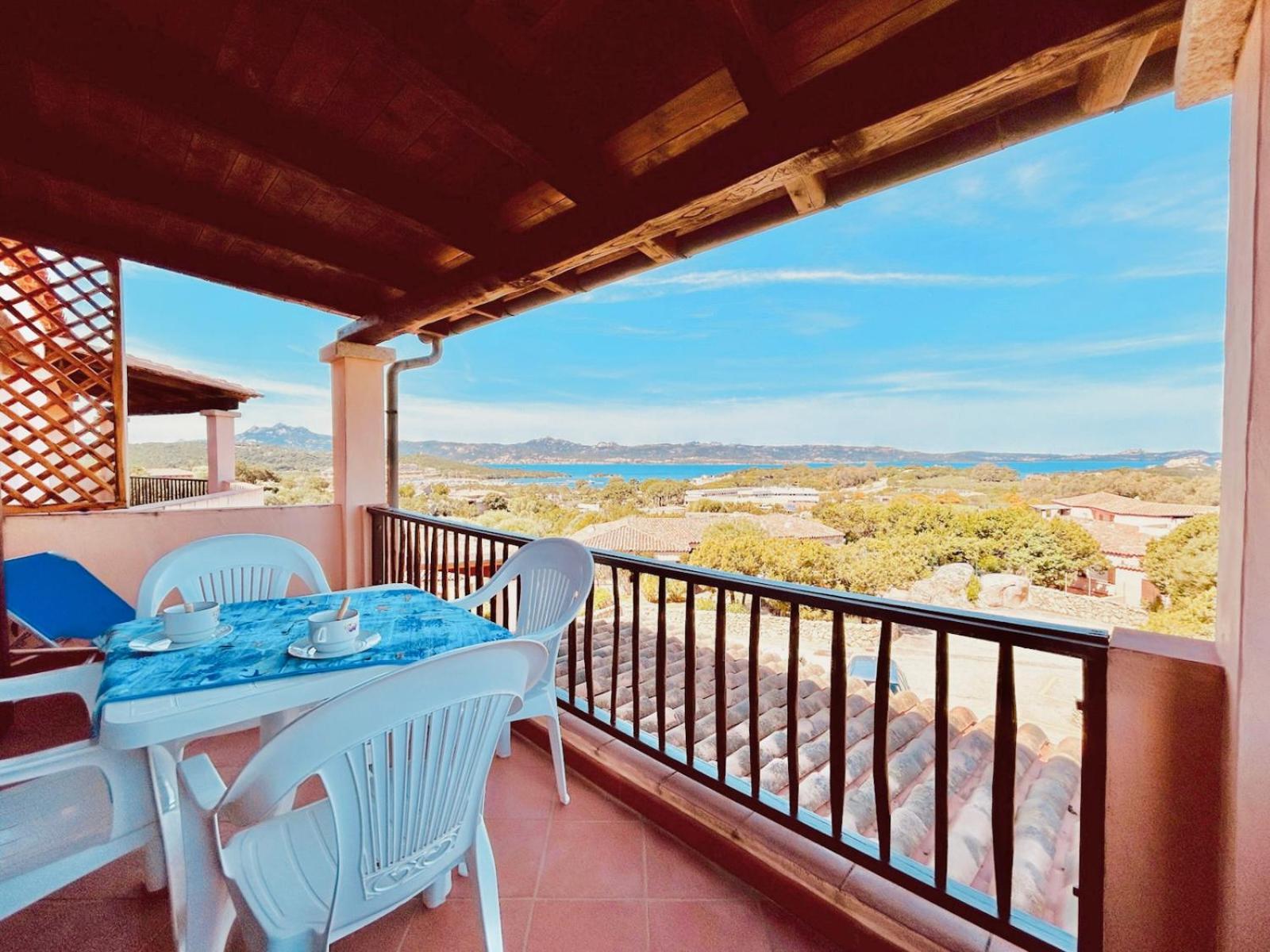 Holiday home Sweet Homes Sea View With Pool Baja Sardinia